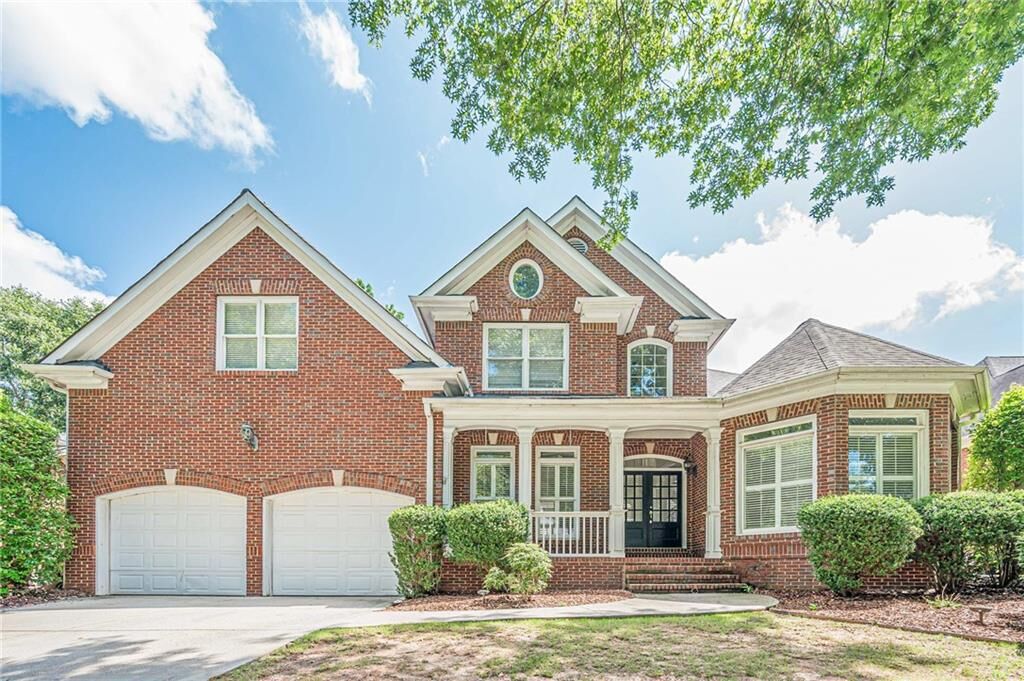 Property Photo: 8425 Edwardton Drive GA 30076