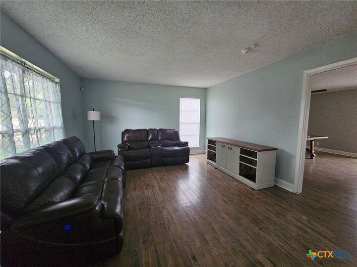 Property Photo:  3303 Lake Charles Avenue  TX 76543 