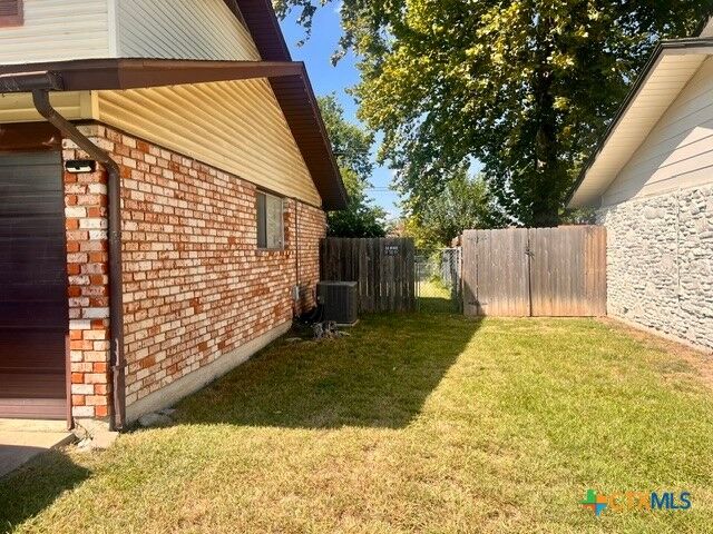 Property Photo:  3303 Lake Charles Avenue  TX 76543 
