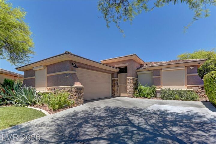 Property Photo: 11258 Rising Ridge Avenue NV 89135
