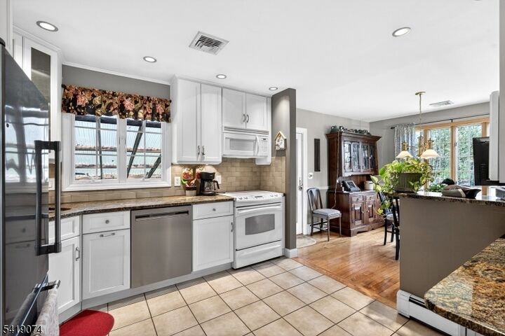 Property Photo: 18 Hillcrest Dr NJ 07403