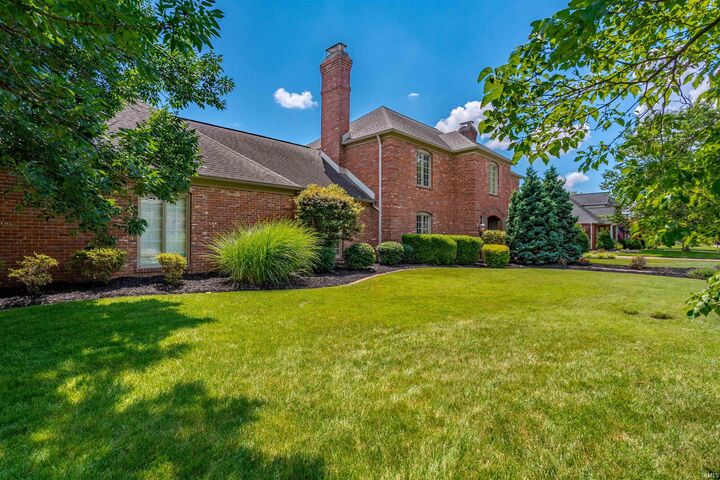 Property Photo:  201 Oriole Drive  IN 47715 