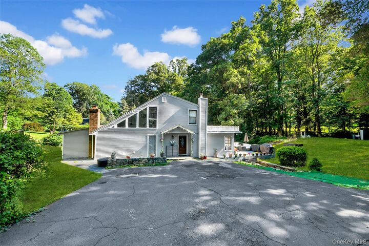 Property Photo: 435 Birdsall Drive NY 10598