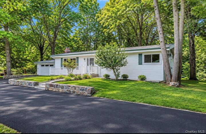Property Photo:  252 Watch Hill Road  NY 10567 