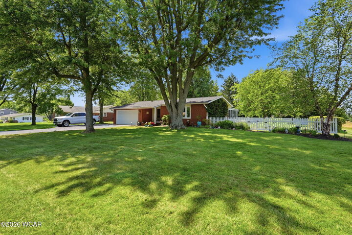 Property Photo: 7832 Township Road 237 OH 45840