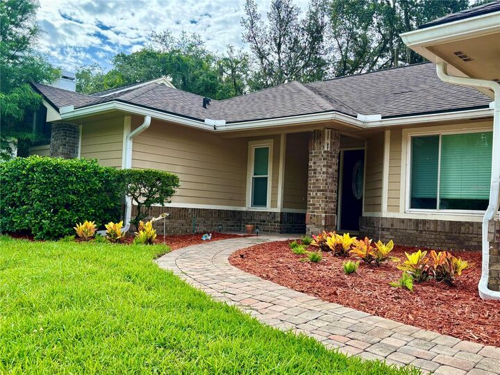 Property Photo: 1177 Baltic Lane FL 32708