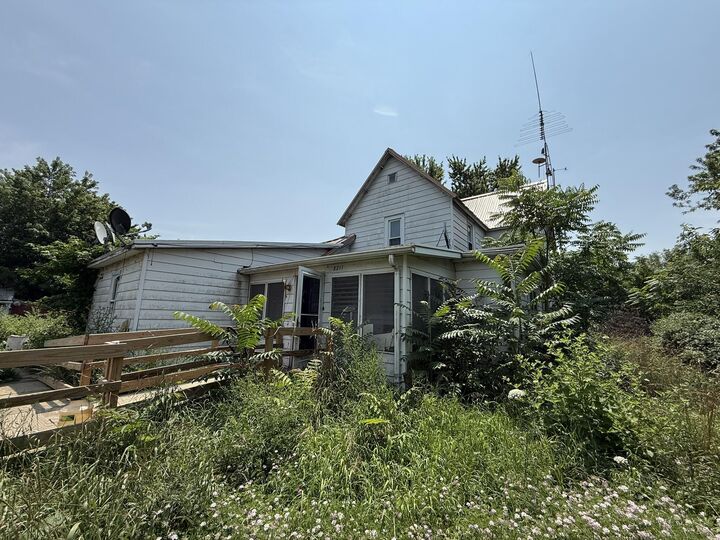 Property Photo:  8211 S Lake Pleasant Road S  MI 49242 