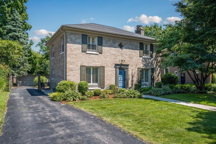 Property Photo: 915 Indian Road IL 60025