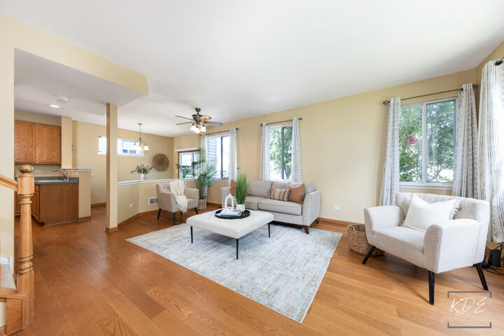 Property Photo: 3021 Roxbury Court IL 60435