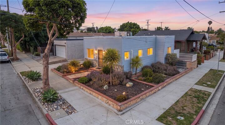 Property Photo: 1652 Loma Avenue CA 90804