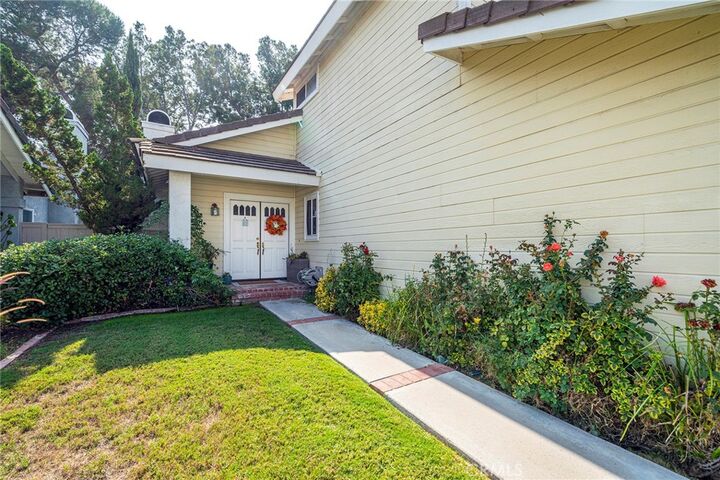 Property Photo: 12 Silkberry CA 92614