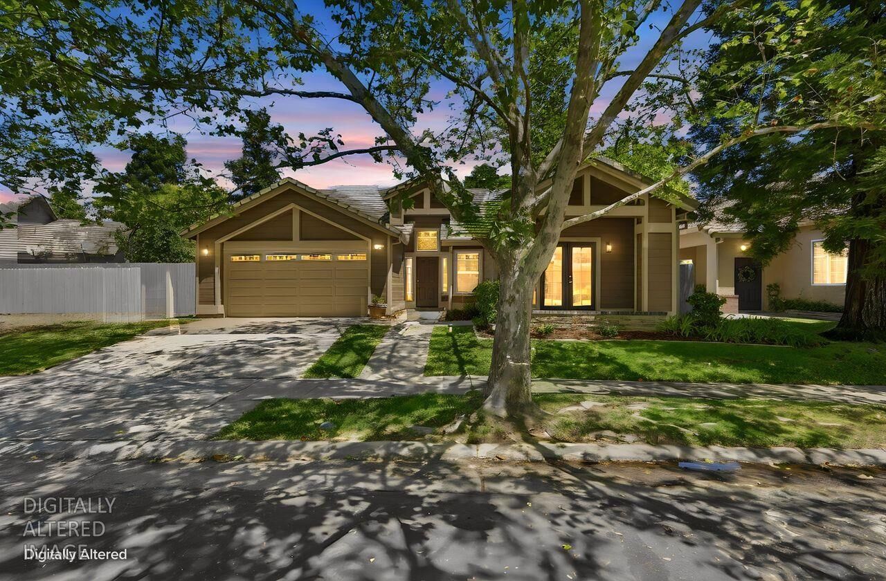 Property Photo: 3609 Grimshaw Way CA 95758