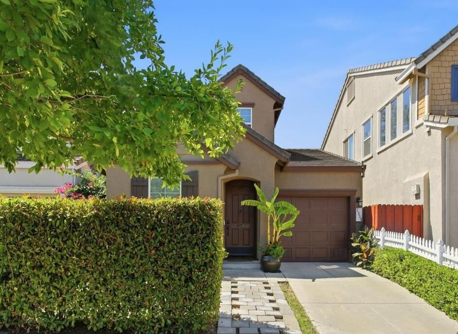 Property Photo: 2330 Nucla Way CA 95834