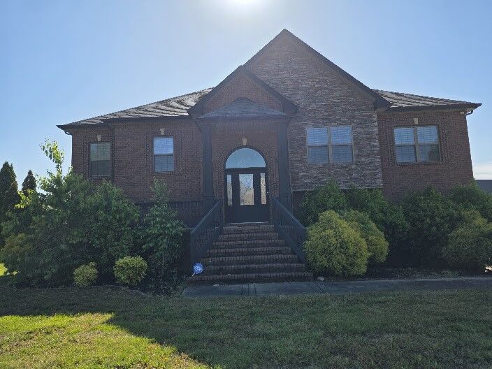Property Photo:  261 Fantasia Way  TN 37043 
