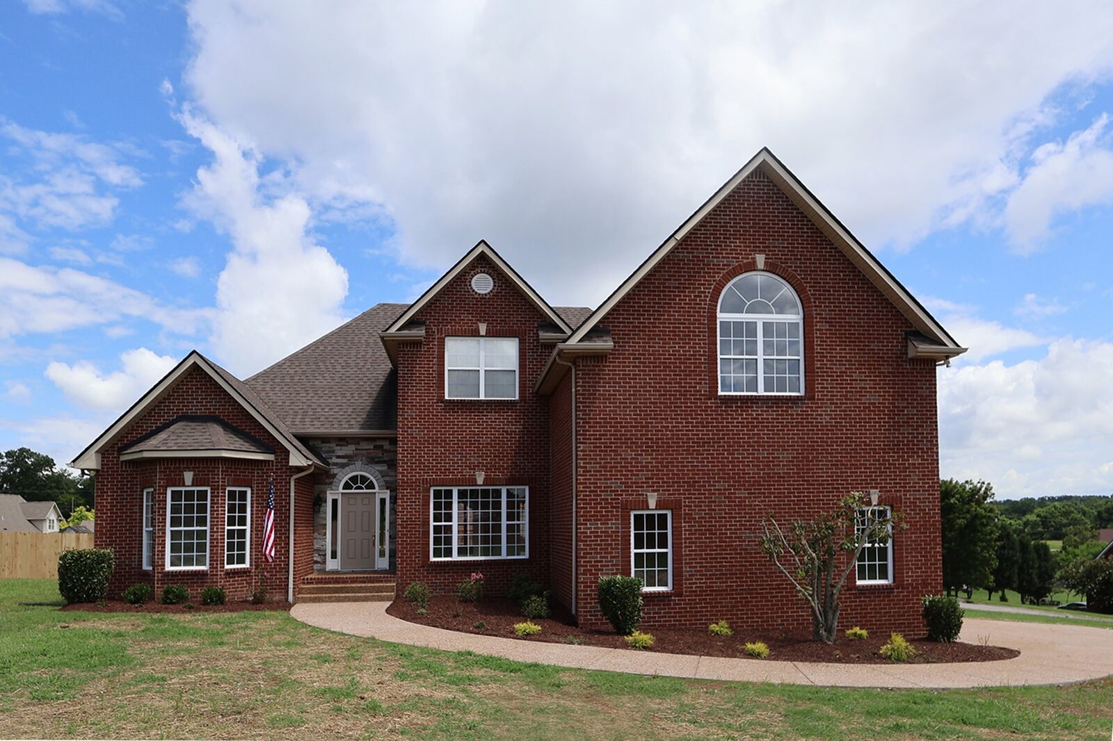 Property Photo: 203 James Matthew Ln TN 37122