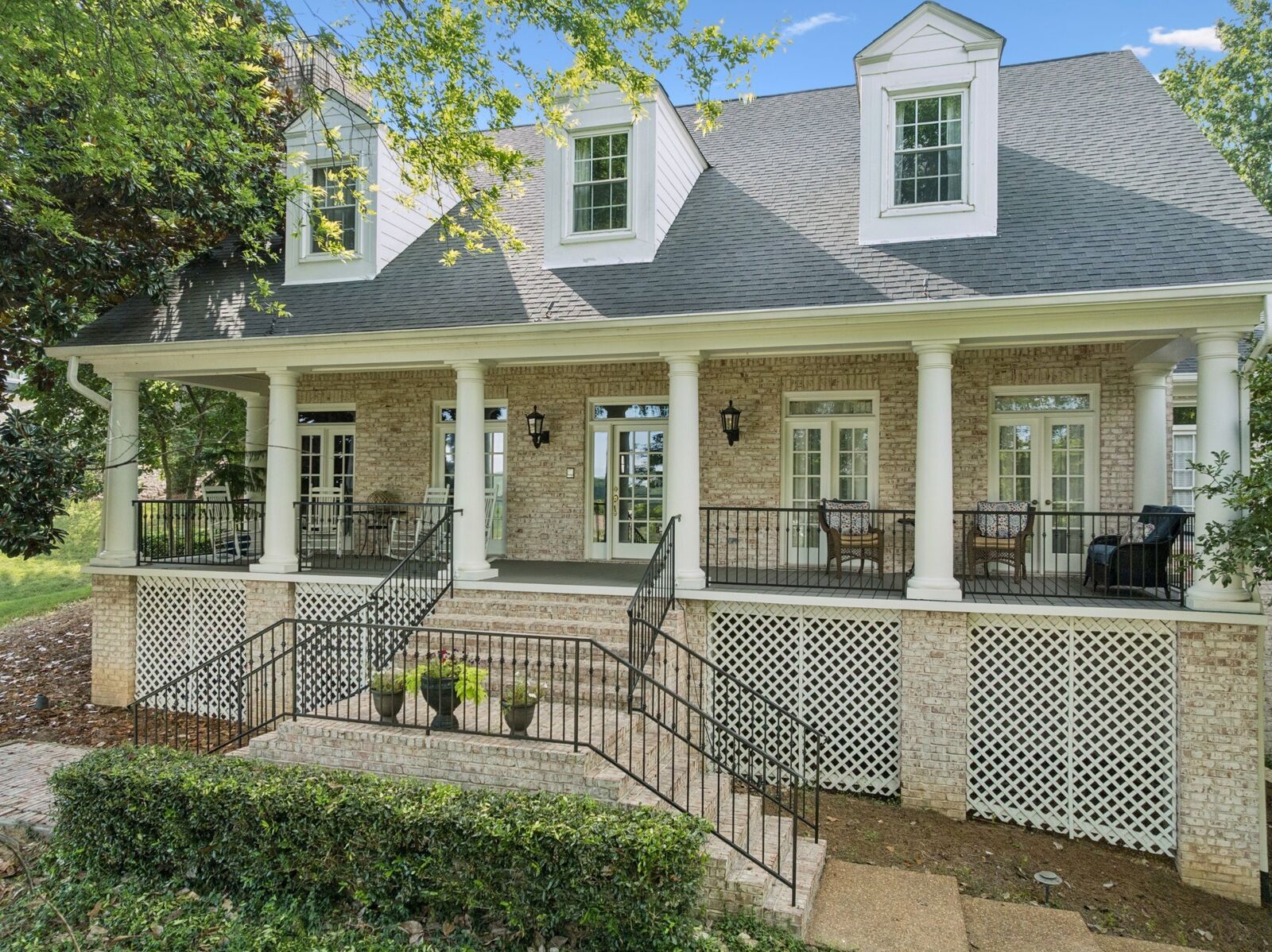 Property Photo: 728 Legends Crest Dr TN 37069