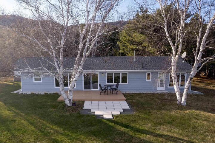 378 Stewart Road — photo 1