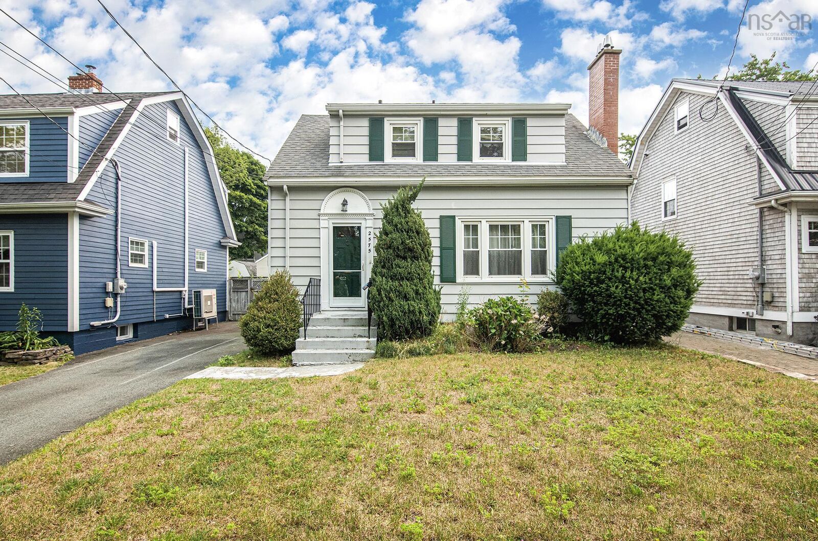 Property Photo: 2575 Connaught Avenue NS B3L 2Z5