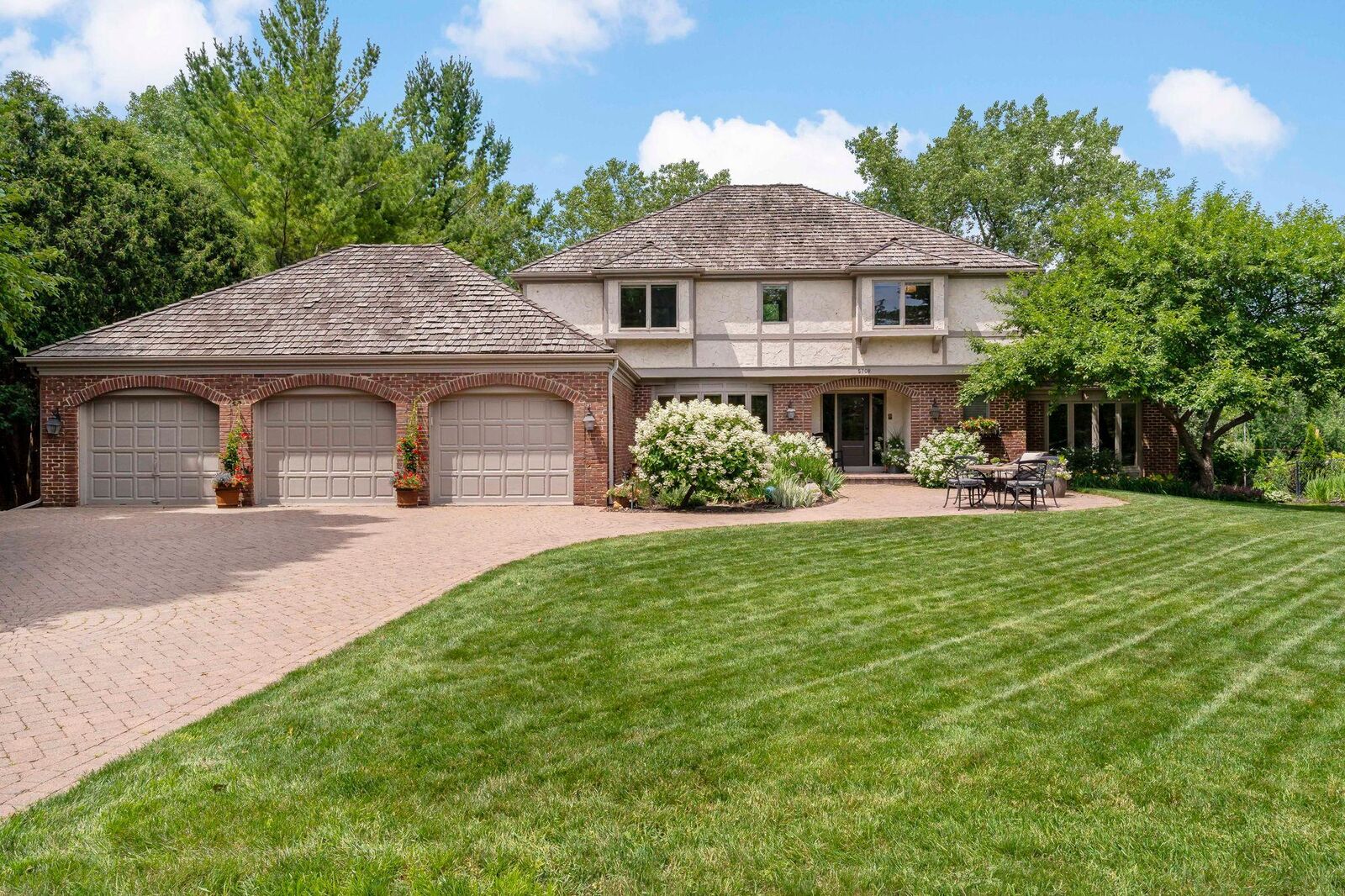 Property Photo:  5708 Long Brake Trail  MN 55439 