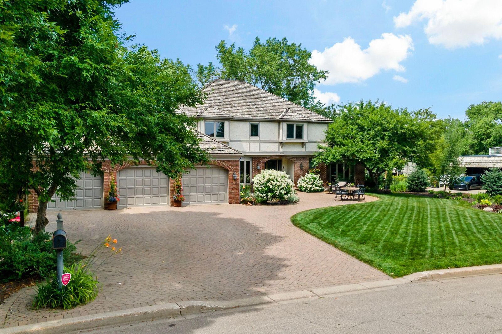 Property Photo: 5708 Long Brake Trail MN 55439