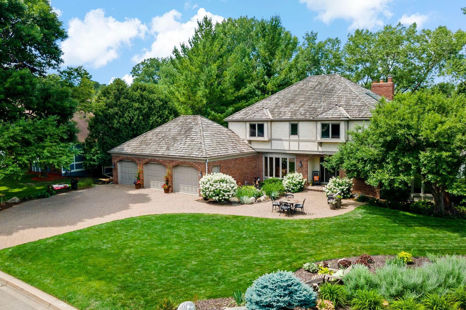 Property Photo: 5708 Long Brake Trail MN 55439