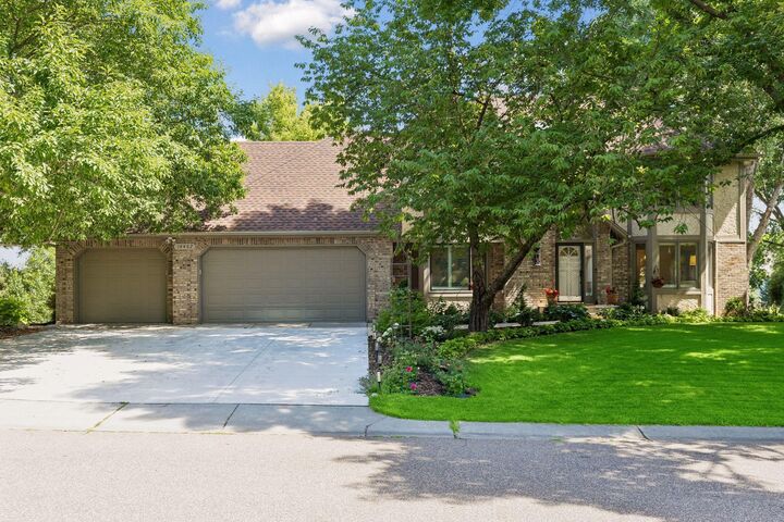 Property Photo: 14462 64th Avenue N MN 55311