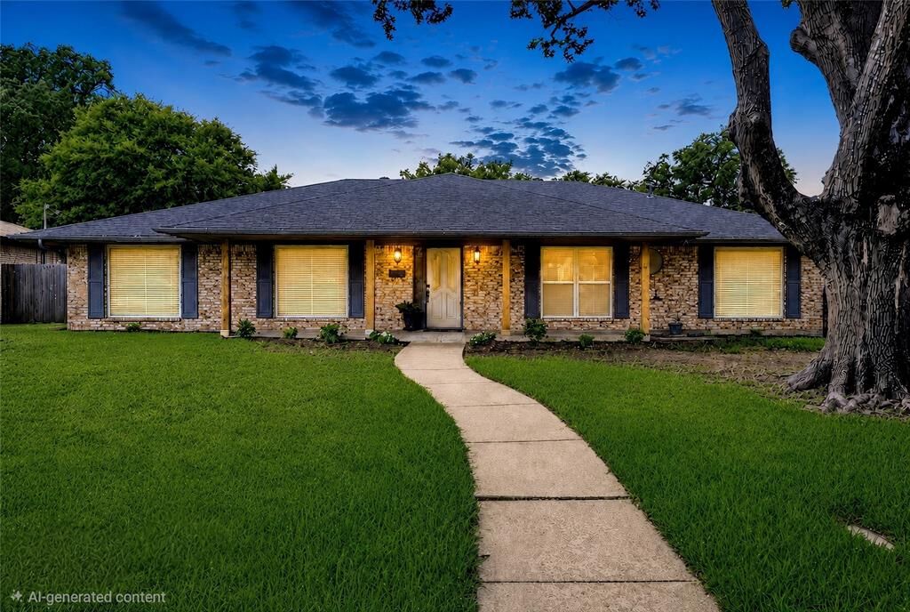 Property Photo: 5012 Westhaven Drive TX 76132