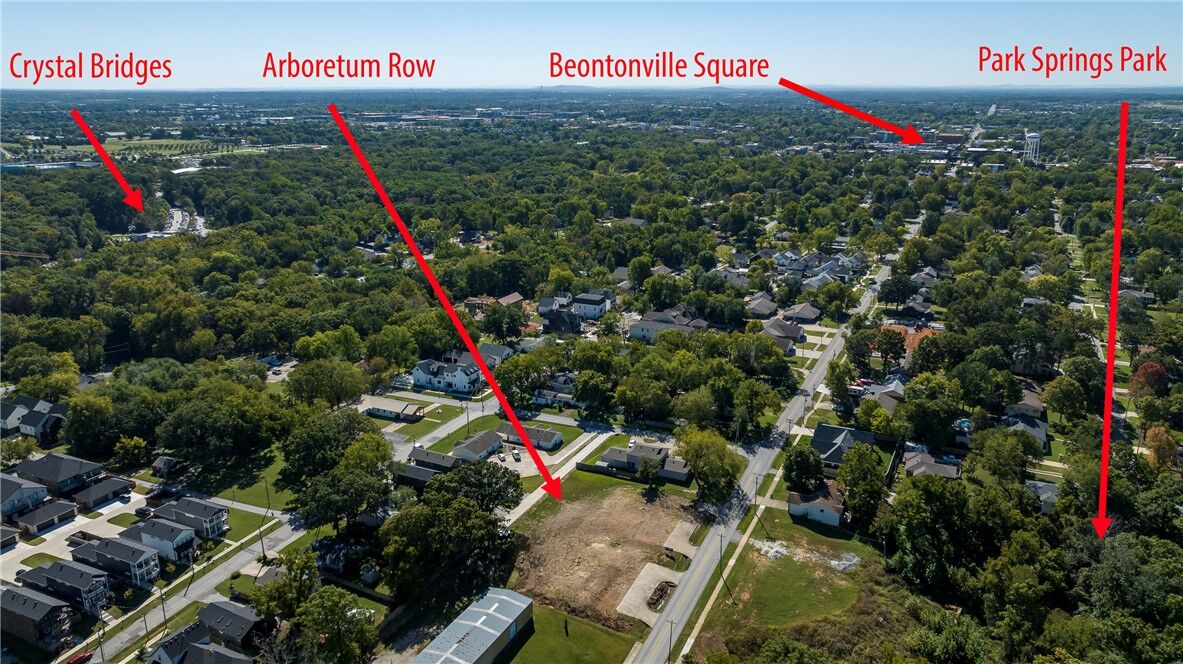 Property Photo: 1028 NW A Street AR 72712