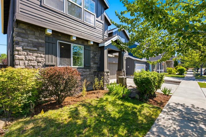 Property Photo:  2858 NE Forum Drive  OR 97701 