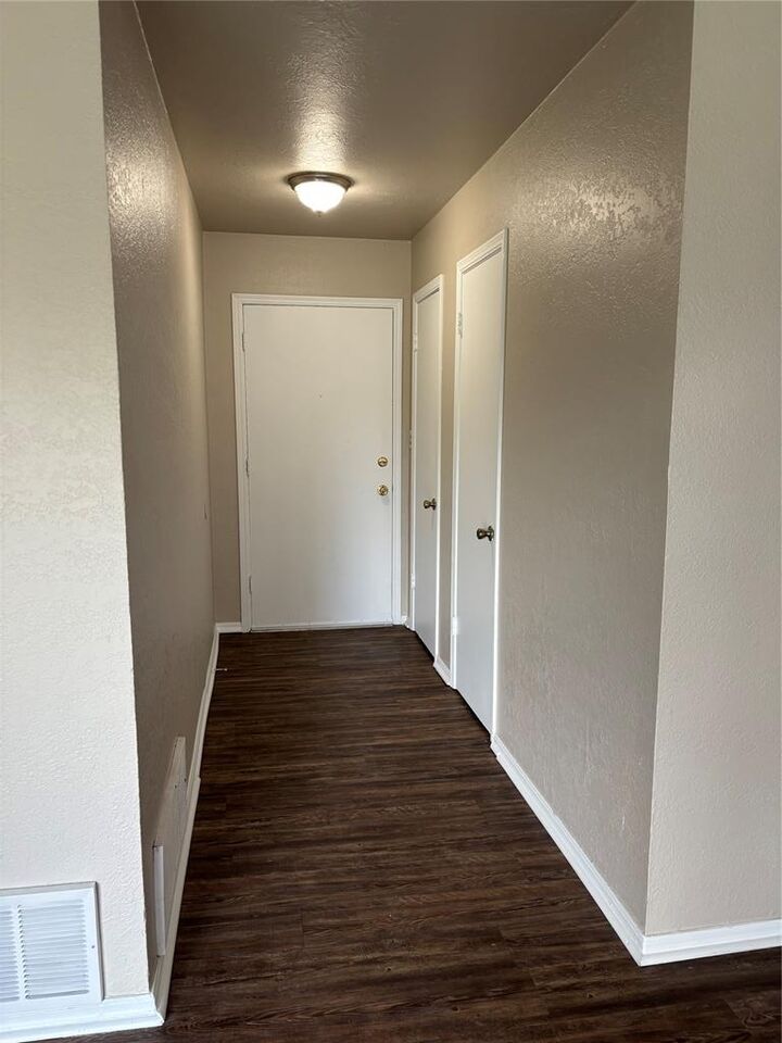 Photo de la propriété:  624 SW 12th Street  OK 73160 