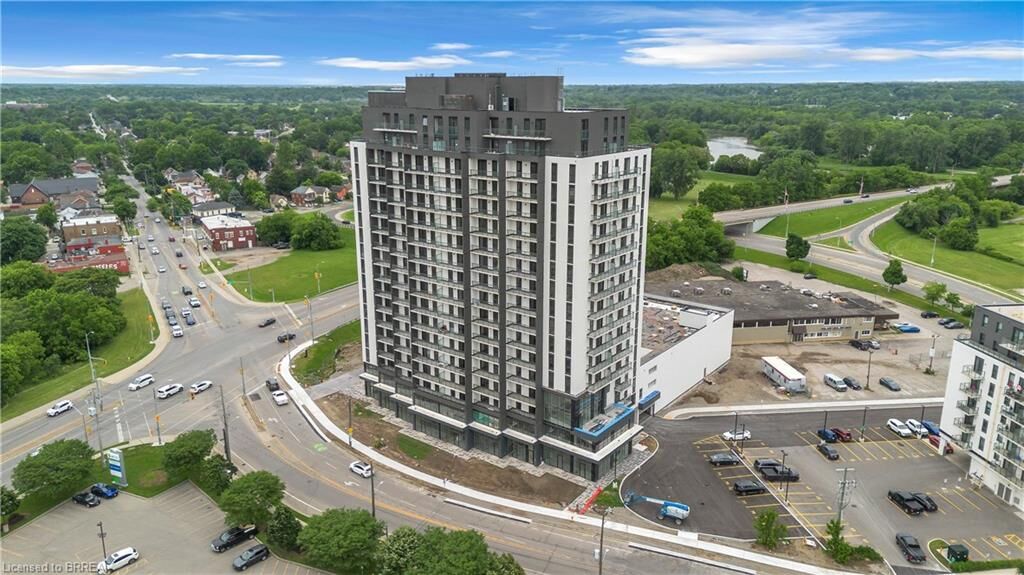 Property Photo:  33 Erie Avenue 615  ON N3S 0K7 