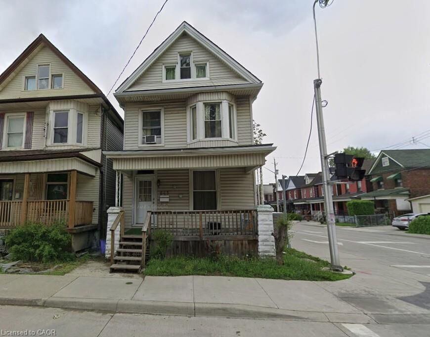 Property Photo: