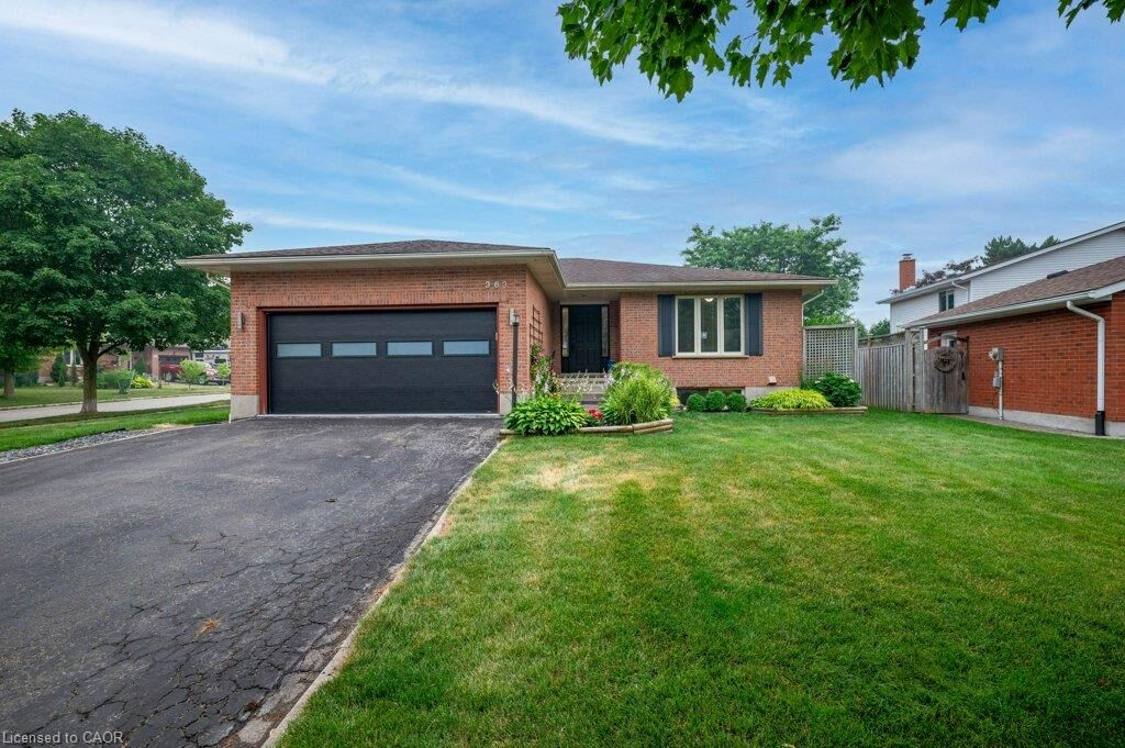 Property Photo:  363 Twinflower Crescent  ON N2V 1X2 