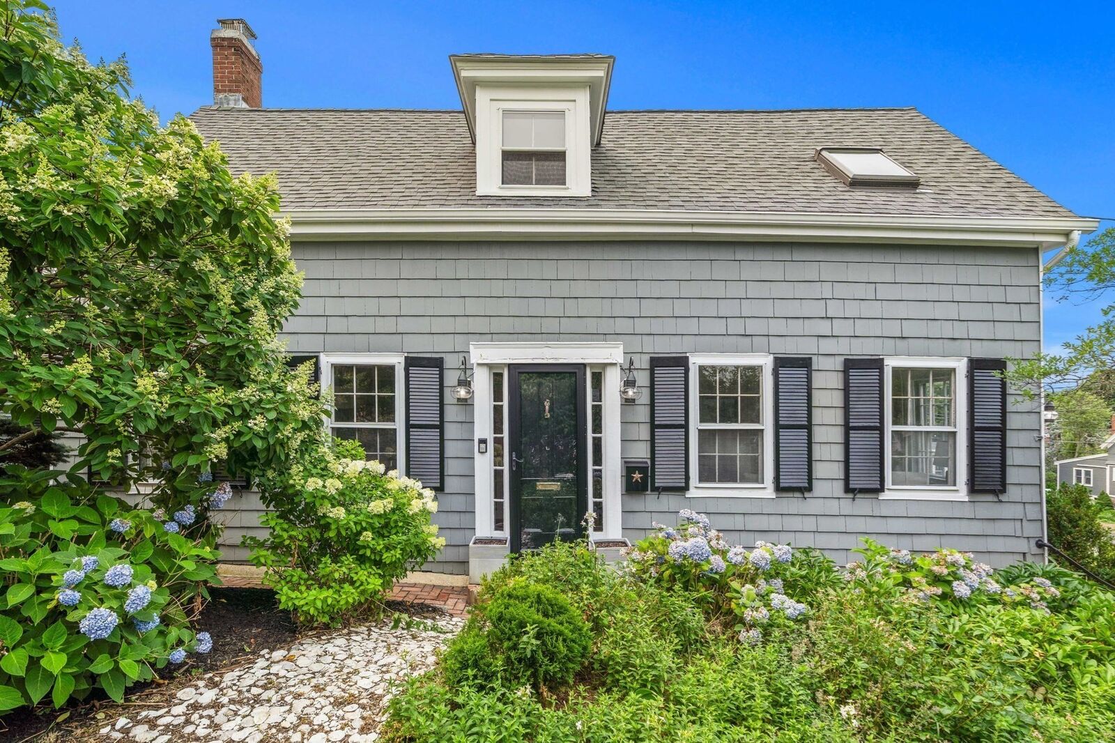 Property Photo:  14 Linden Street  MA 01945 