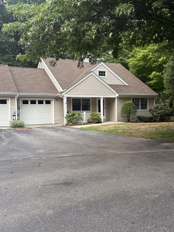 Property Photo: 1 Ashley Dr 1 MA 01545
