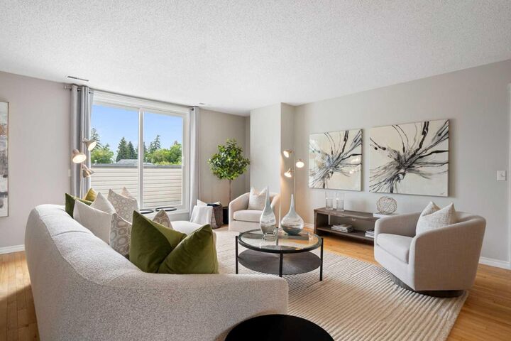 Property Photo:  1540 29 Street NW 704  AB T2N 4M1 