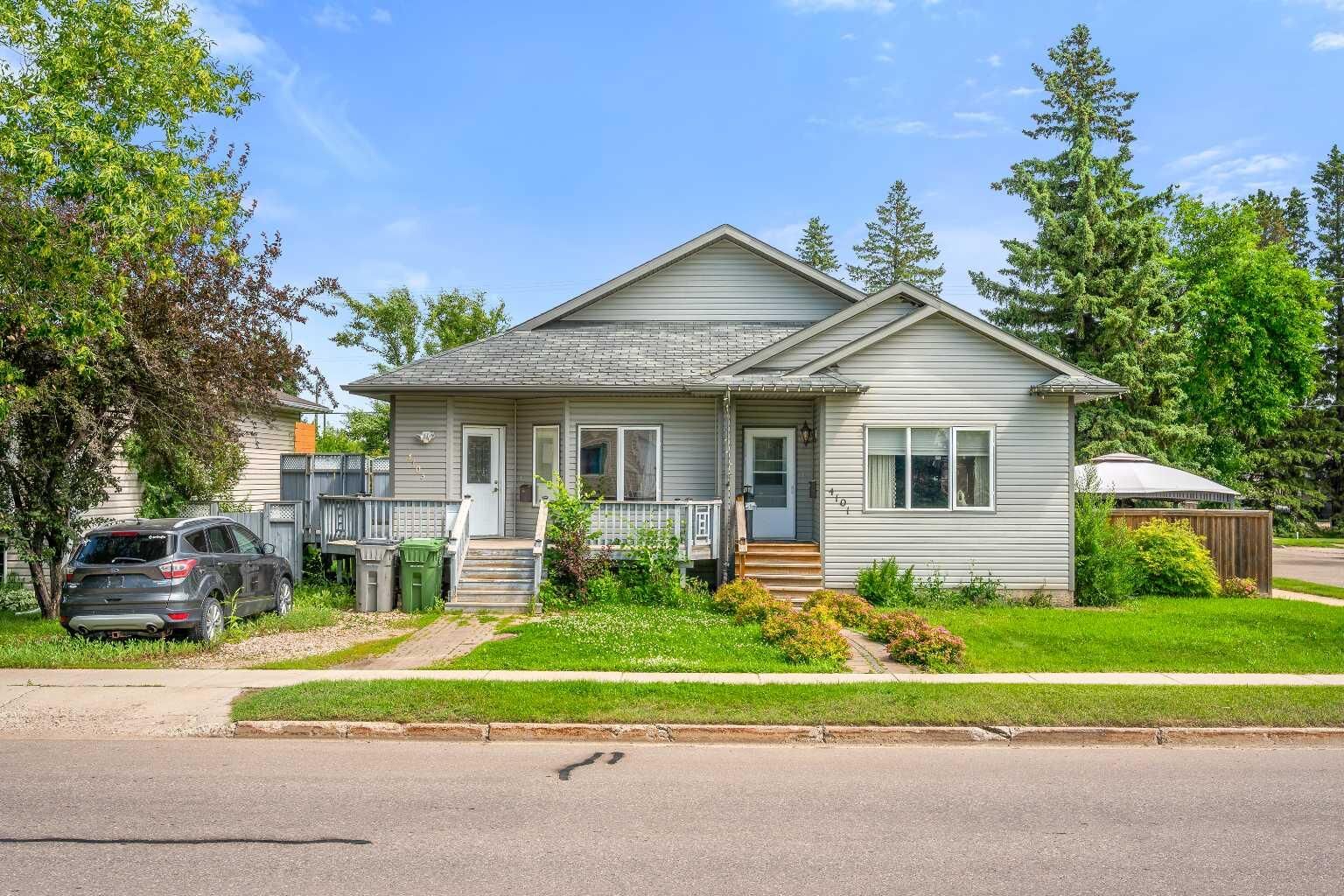 Property Photo: 4103 49 Avenue SK S9V 0S3