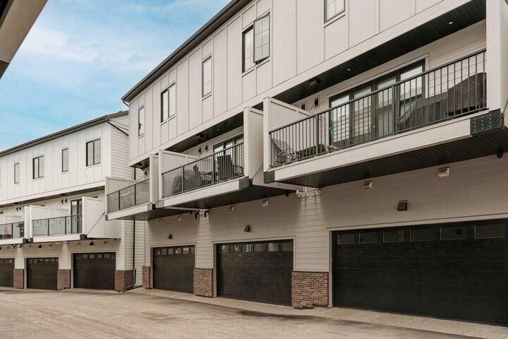 Property Photo: 138 Discovery Drive SW AB T3H 6E9