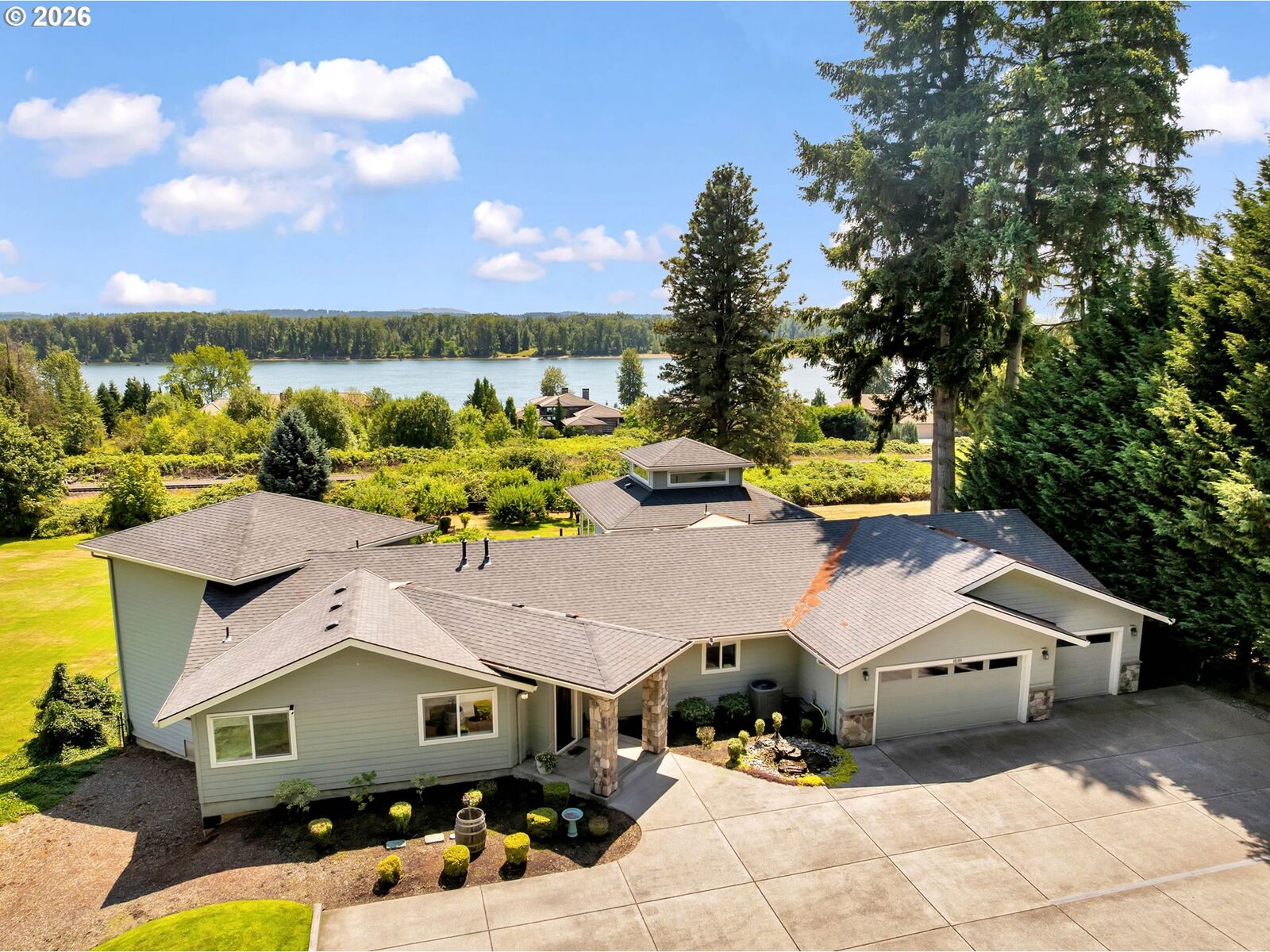 Property Photo: 16109 SE Evergreen Hwy WA 98683