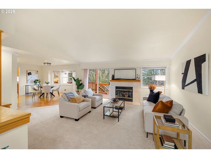 Property Photo:  2323 W 28th Ave  OR 97405 