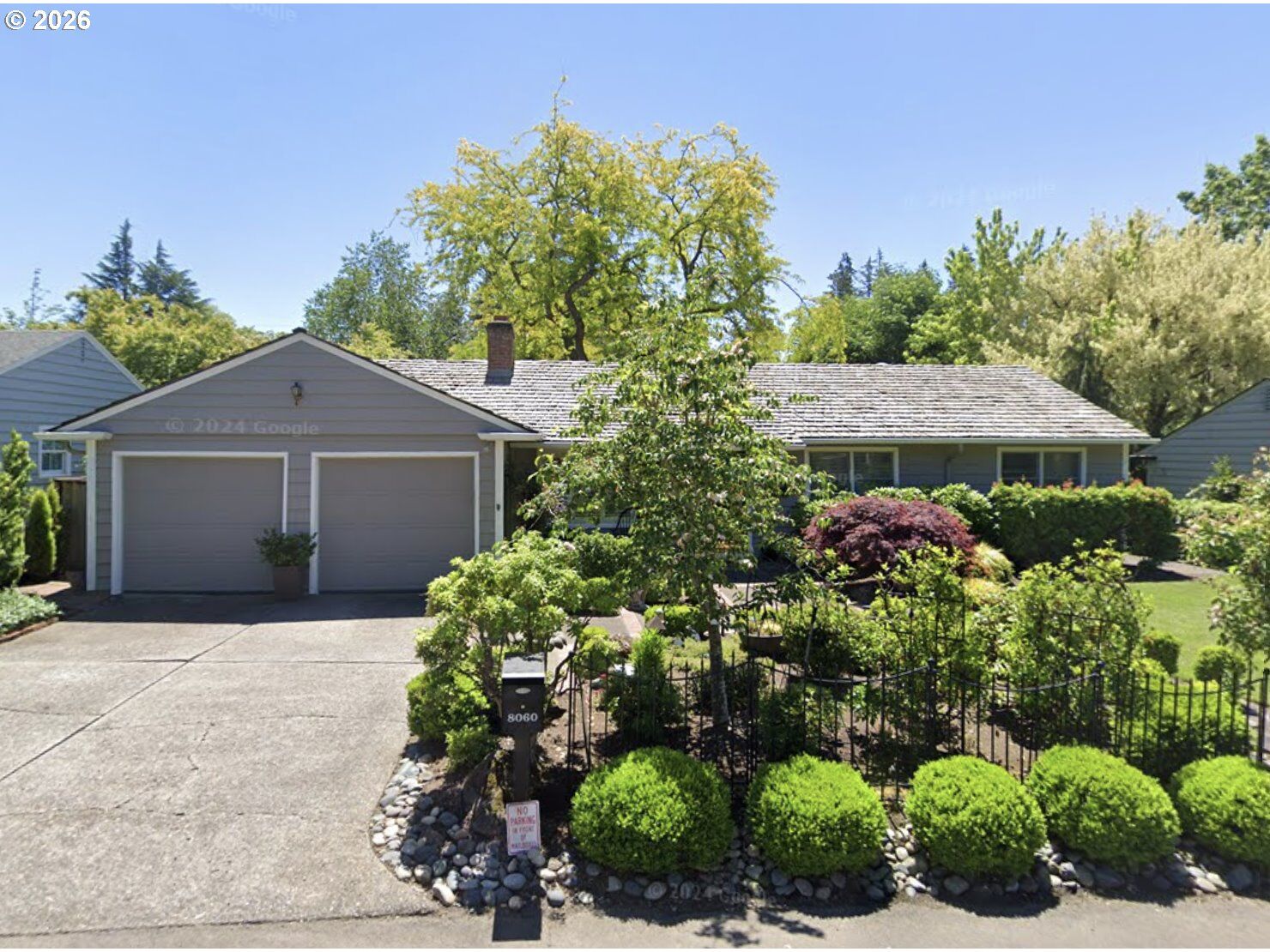 Property Photo:  8060 SW Cedar St  OR 97225 