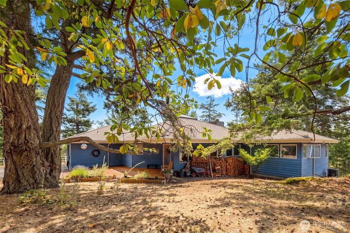 Property Photo: 918 Terrace Drive WA 98250
