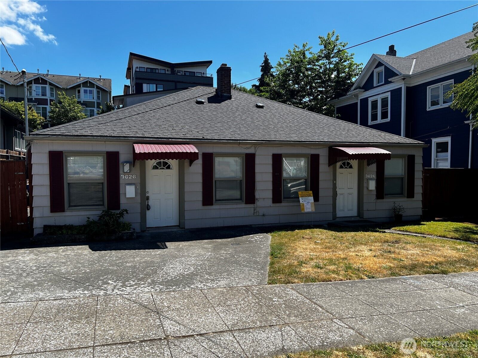 Property Photo: 3624 Densmore Avenue N WA 98103