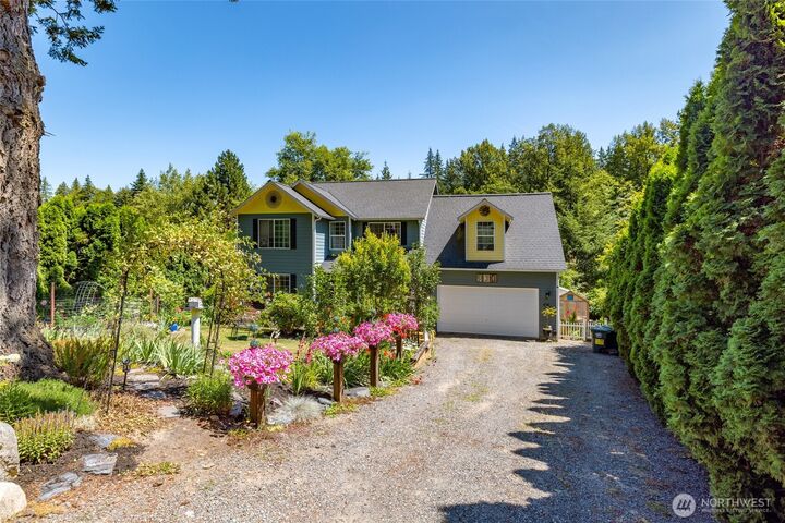 Property Photo: 430 Rainbow Drive WA 98284