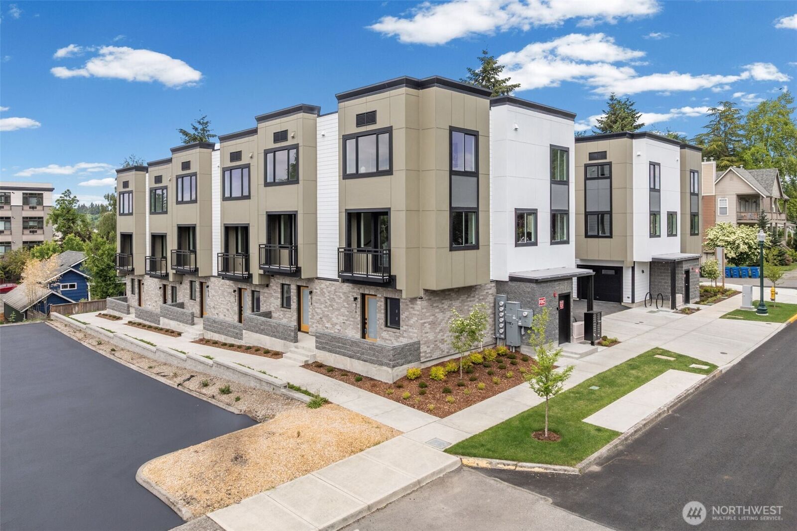 Property Photo: 1217 Cherry Street SE 111 WA 98501