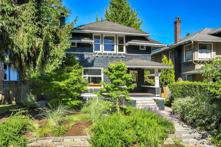 Property Photo:  1229  18th Avenue E  WA 98112 