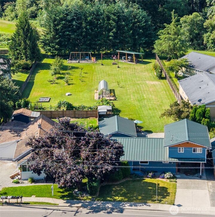 Property Photo: 307 Lincoln Street WA 98247