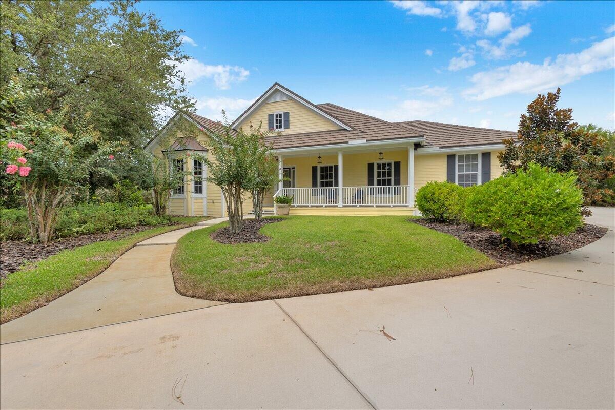 Property Photo:  7900 Saddlebrook Drive  FL 34986 
