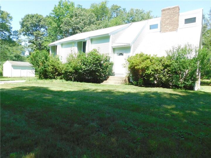 Property Photo: 4 Glendale Circle RI 02852