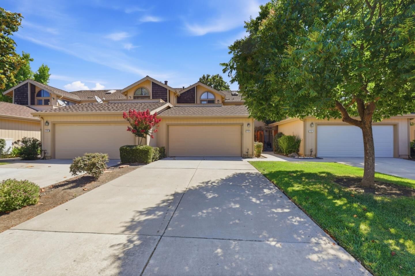 Property Photo: 2163 Darnis Circle CA 95037